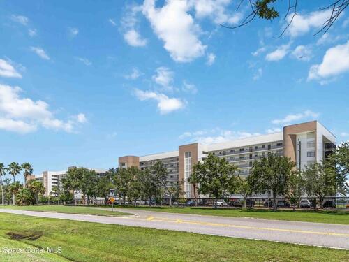 250 S Sykes Creek Parkway