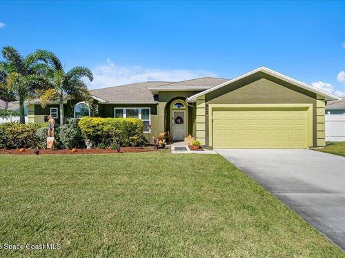942 Harbor Pines Drive