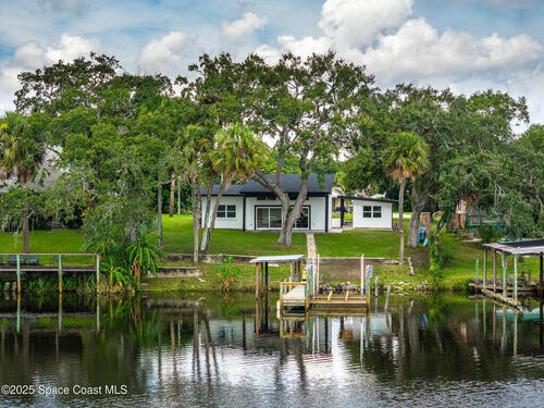 877 Sunset Drive