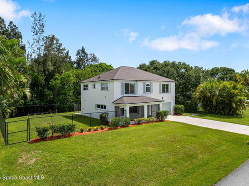 332 Nikomas Way