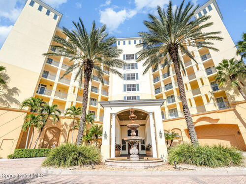 1437 Pineapple Avenue