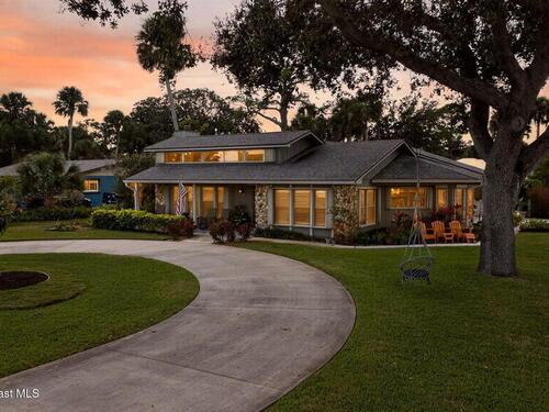 1100 S Riverside Drive