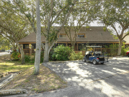 6236 Treetop Drive