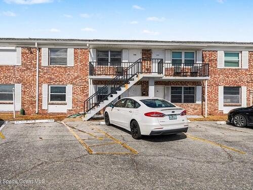 190 E Olmstead Drive