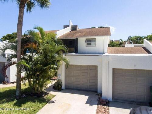 405 Hawthorne Court