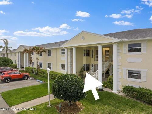 319 N Grove Isle Circle