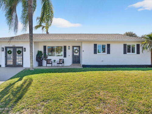 425 Via Valencia Court
