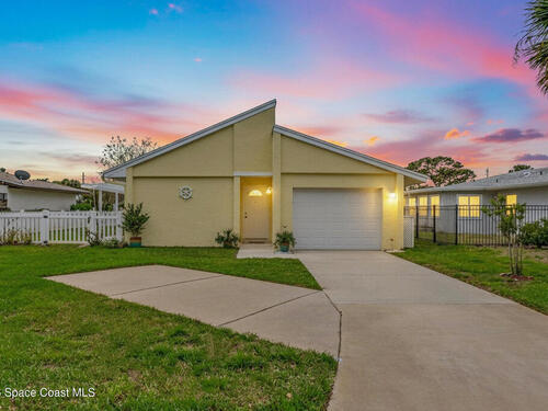 220 Bayhead Drive