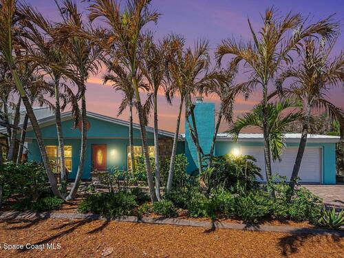 542 Coconut Street