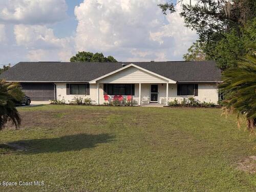 236 W Lake Ina Drive