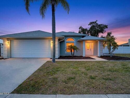 1445 Taurus Court