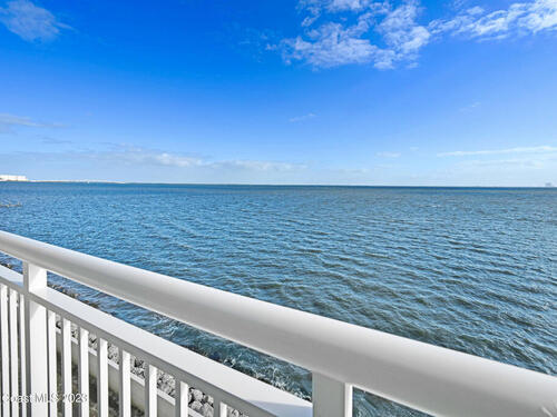 1805 Riverside Drive