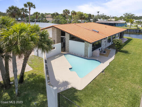200 Rose Drive