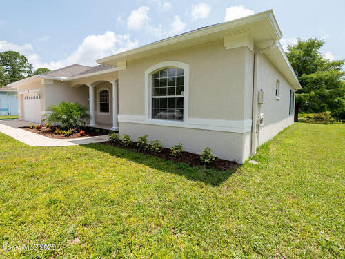 38 Bunker Hill Drive