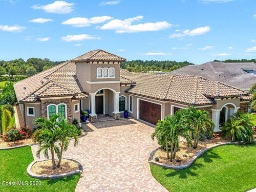 8429 Serrano Circle