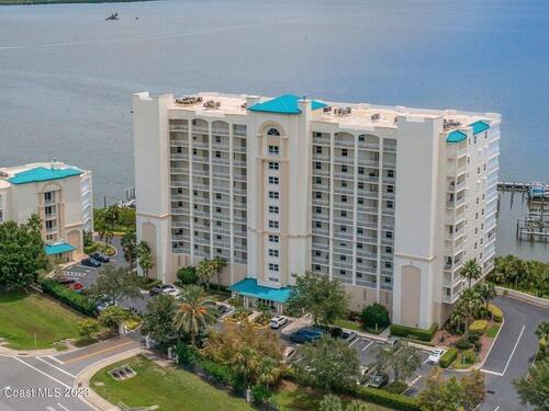 3 Indian River Avenue