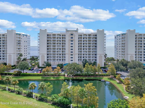 5 Indian River Avenue