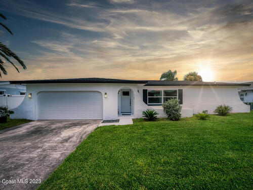 1370 Holiday Boulevard