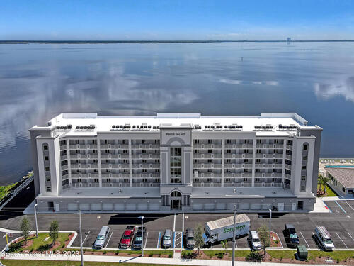 1805 Riverside Drive