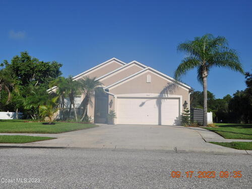 582 Cressa Circle