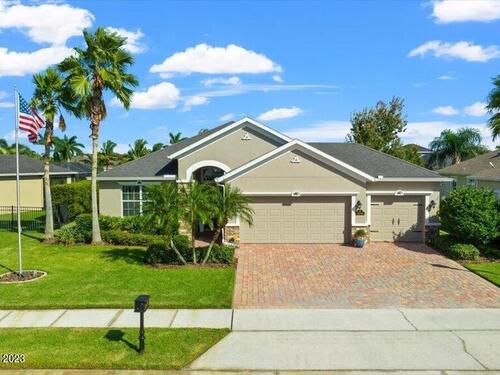 3898 Hollisten Circle