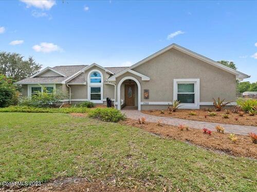 1762 Plantation Circle